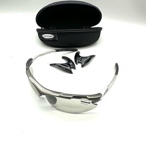 Tifosi Tyrant 2.0 Cycling Men’s Sunglasses Gunmetal Gray T-v681 W Case